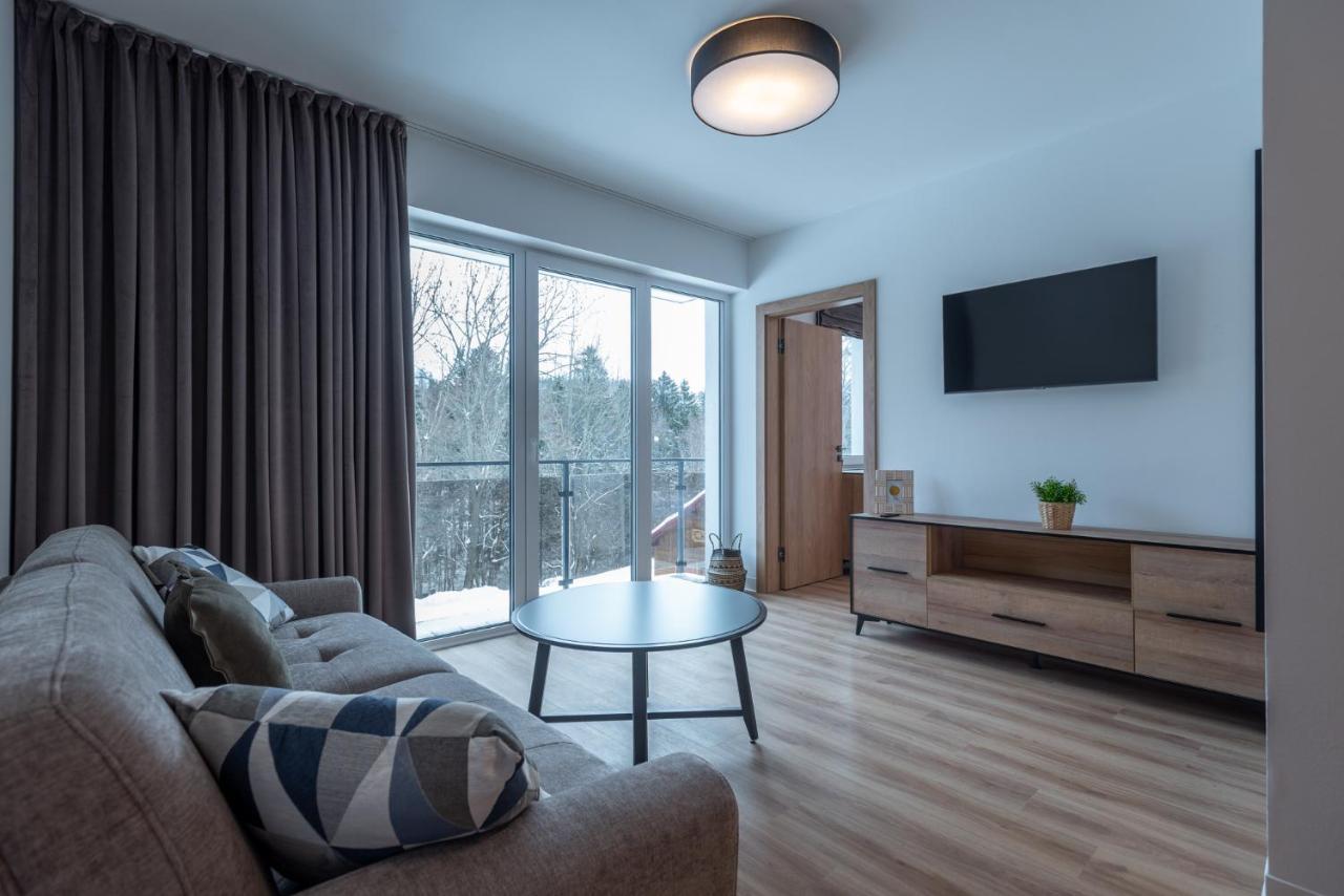 Apartamenty Na Uroczysku شكلارسكا بوريبا المظهر الخارجي الصورة